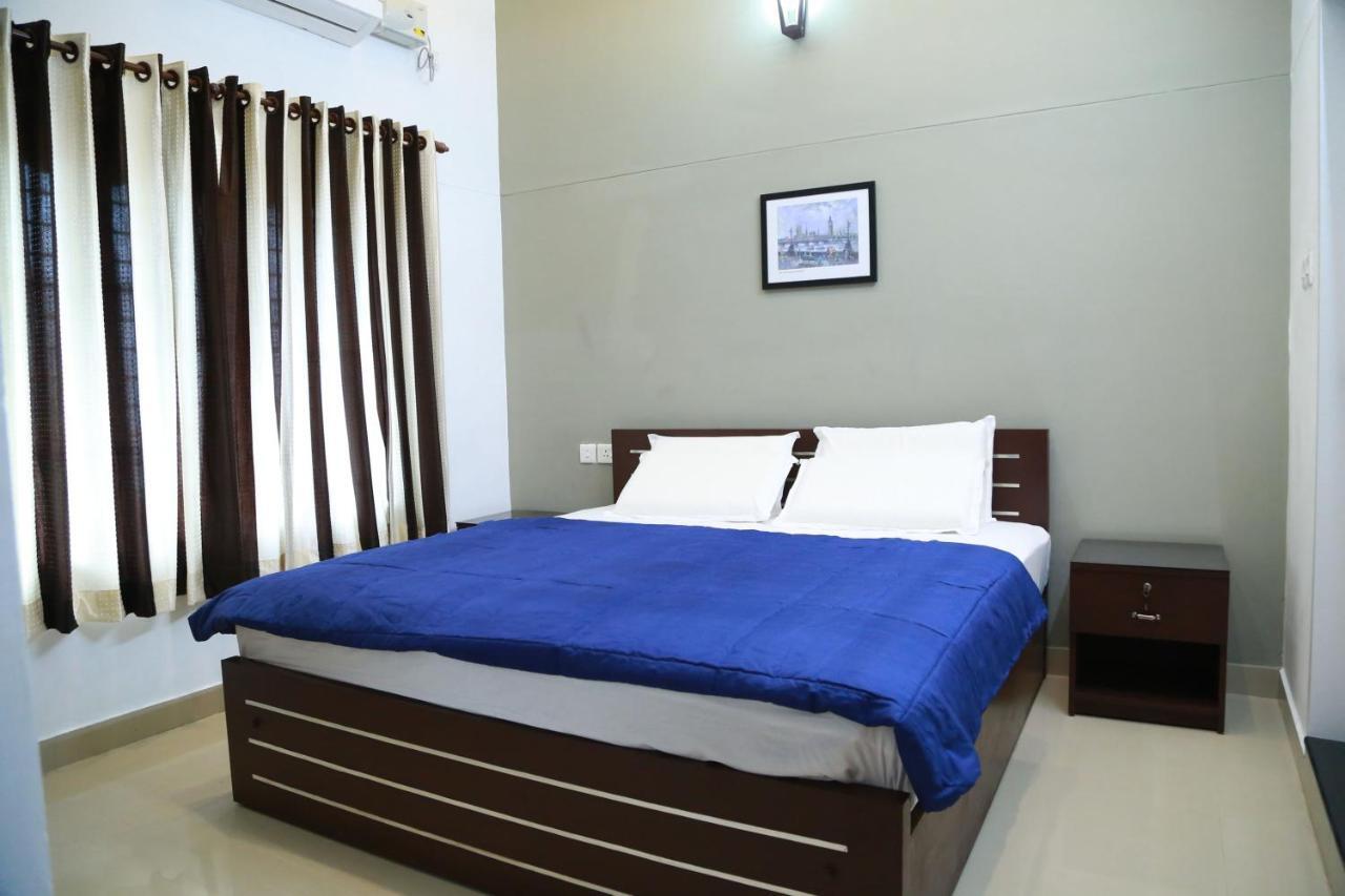 Down Town Holidays Thiruvananthapuram Dış mekan fotoğraf